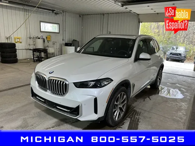 2024 BMW X5 xDrive40i for sale in Michigan Center, MI