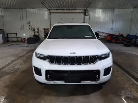 Photos of 2022 Jeep Grand Cherokee Overland for sale in Michigan Center, MI at Monster Motors - Jackson, MI