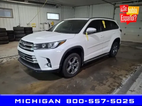 Black 2018 Toyota Highlander Limited for sale in Michigan Center, MI