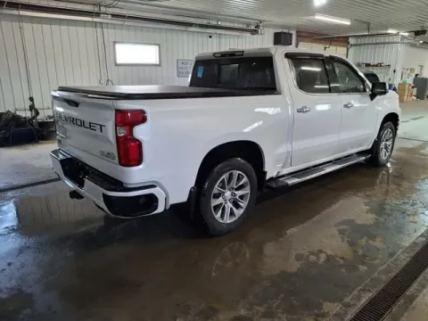 More photos of 2019 Chevrolet Silverado 1500 High Country at Monster Motors - Jackson, MI, MI