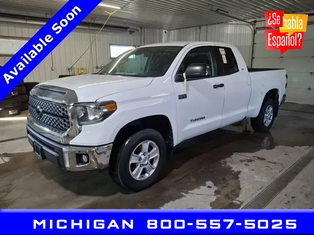 White 2019 Toyota Tundra SR5 for sale in Michigan Center, MI