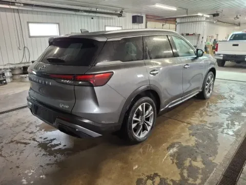 More photos of 2023 INFINITI QX60 LUXE at Monster Motors - Jackson, MI, MI