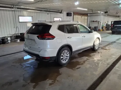 More photos of 2017 Nissan Rogue at Monster Motors - Jackson, MI, MI