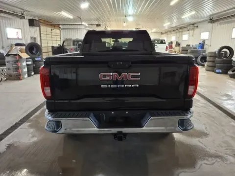 More photos of 2020 GMC Sierra 1500 at Monster Motors - Jackson, MI, MI
