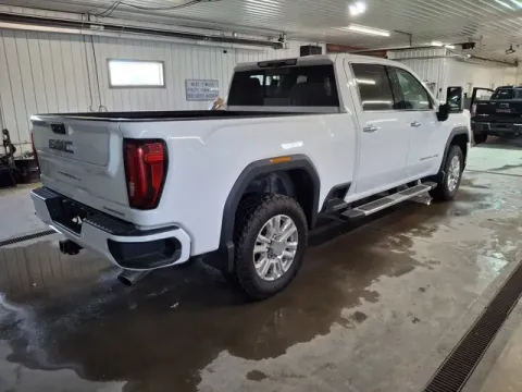 More photos of 2020 GMC Sierra 2500HD Denali at Monster Motors - Jackson, MI, MI