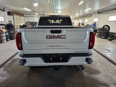 More photos of 2020 GMC Sierra 2500HD Denali at Monster Motors - Jackson, MI, MI