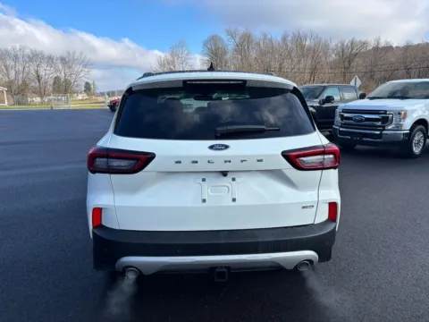 More photos of 2024 Ford Escape Plug-In Hybrid at Fahey Imports, OH