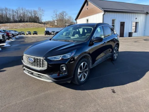 Black 2025 Ford Escape Platinum for sale in Crooksville, OH