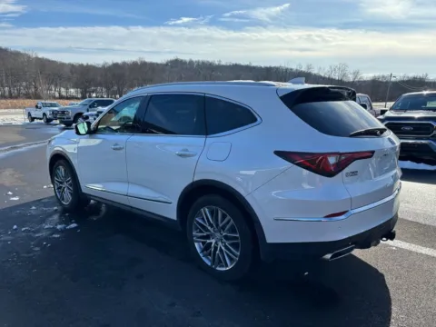 More photos of 2024 Acura MDX Advance at Fahey Imports, OH