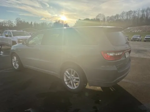 More photos of 2022 Dodge Durango R/T Plus at Fahey Imports, OH