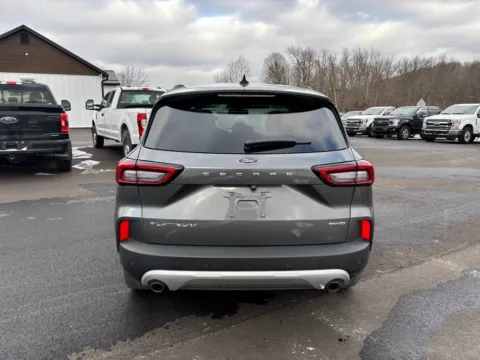 More photos of 2025 Ford Escape Platinum at Fahey Imports, OH
