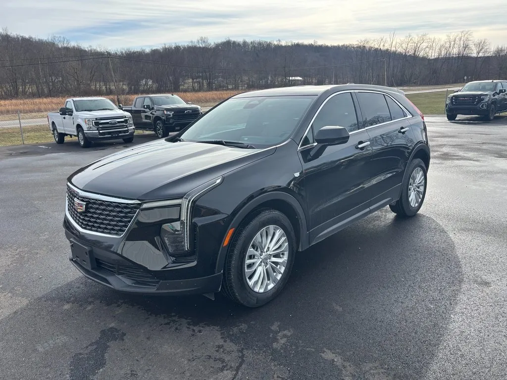 2024 Cadillac XT4 Luxury for sale in Crooksville, OH