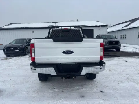 More photos of 2019 Ford F-250SD XLT at Fahey Imports, OH