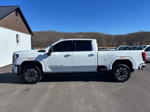 Another view of 2024 GMC Sierra 2500HD Denali Ultimate for sale in Crooksville, OH at Fahey Imports