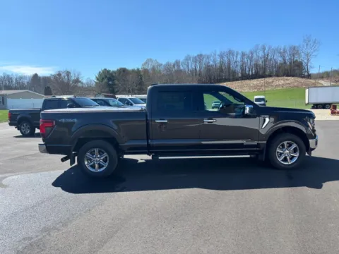 More photos of 2024 Ford F-150 XLT at Fahey Imports, OH