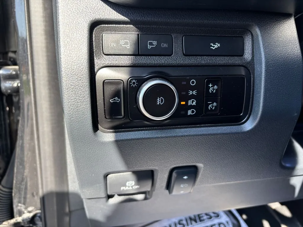 2023 Ford F-250 Super Duty Lariat - Photo 13