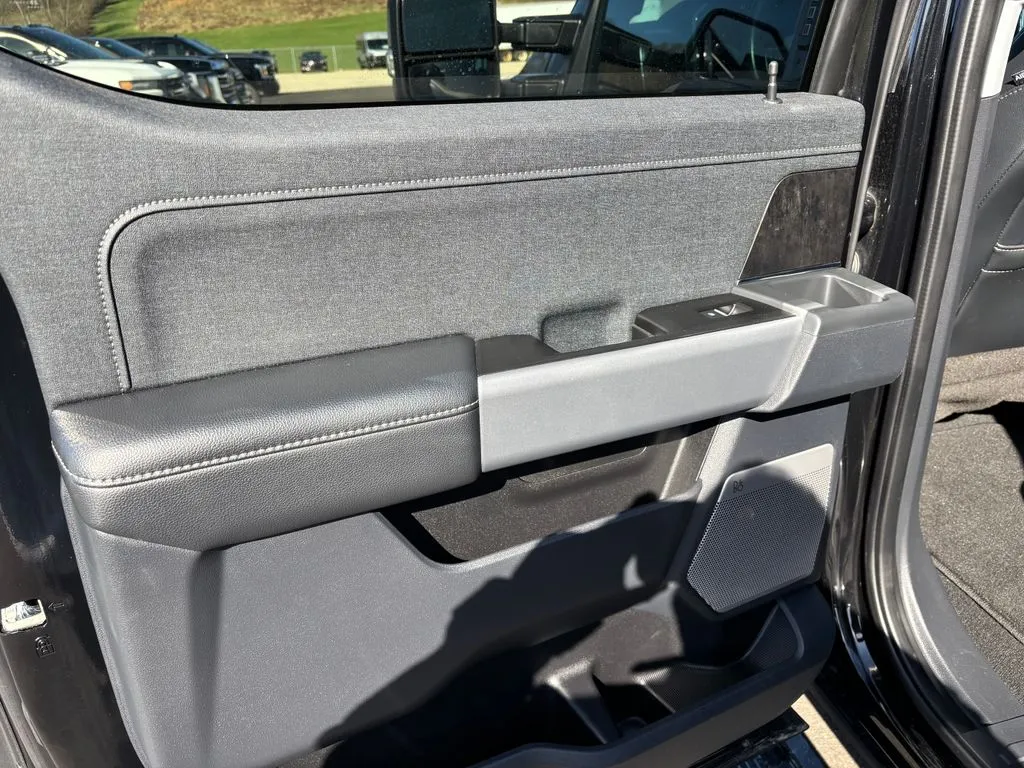 2023 Ford F-250 Super Duty Lariat - Photo 22