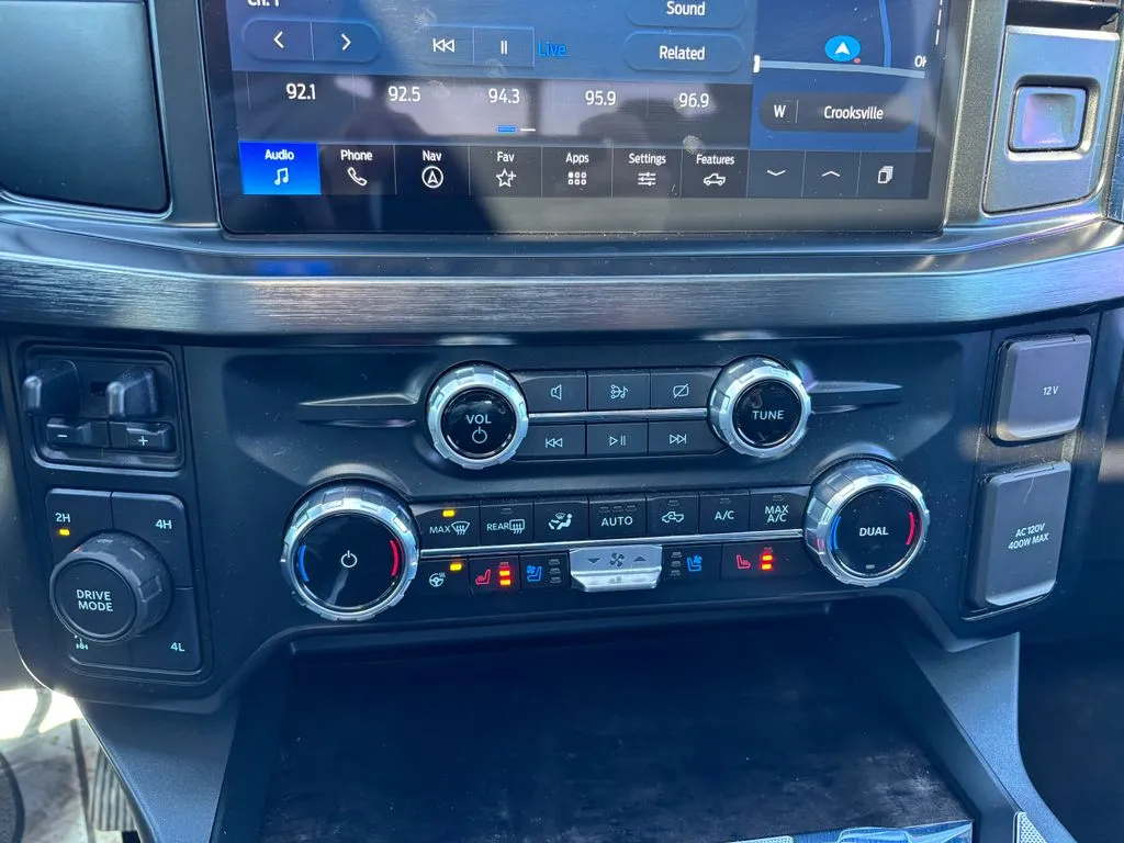 2023 Ford F-250 Super Duty Lariat - Photo 17