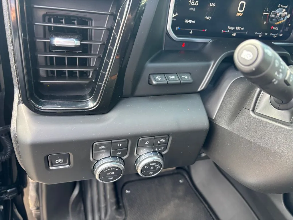 2026 GMC Sierra 2500HD AT4 - Photo 11