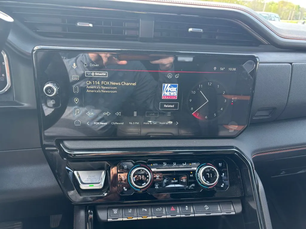 2026 GMC Sierra 2500HD AT4 - Photo 16