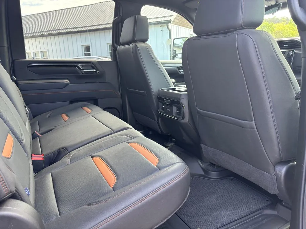 2026 GMC Sierra 2500HD AT4 - Photo 22