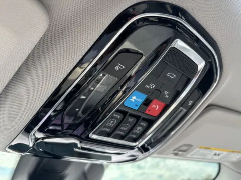 More photos of 2023 Jeep Grand Cherokee Overland at Fahey Imports, OH