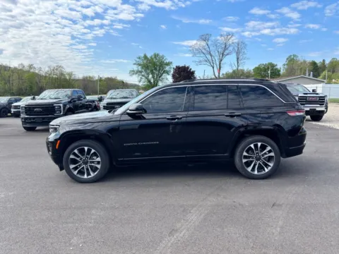 Photos of 2023 Jeep Grand Cherokee Overland for sale in Crooksville, OH at Fahey Imports