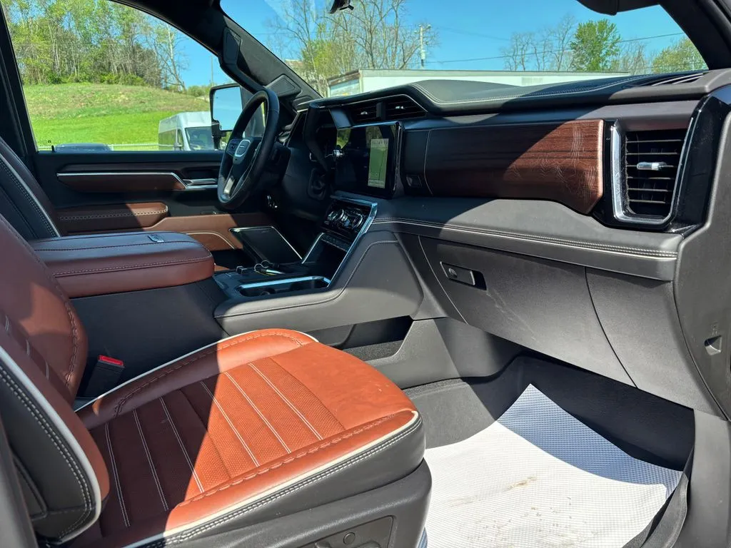 2025 GMC Sierra 2500HD Denali Ultimate - Photo 26