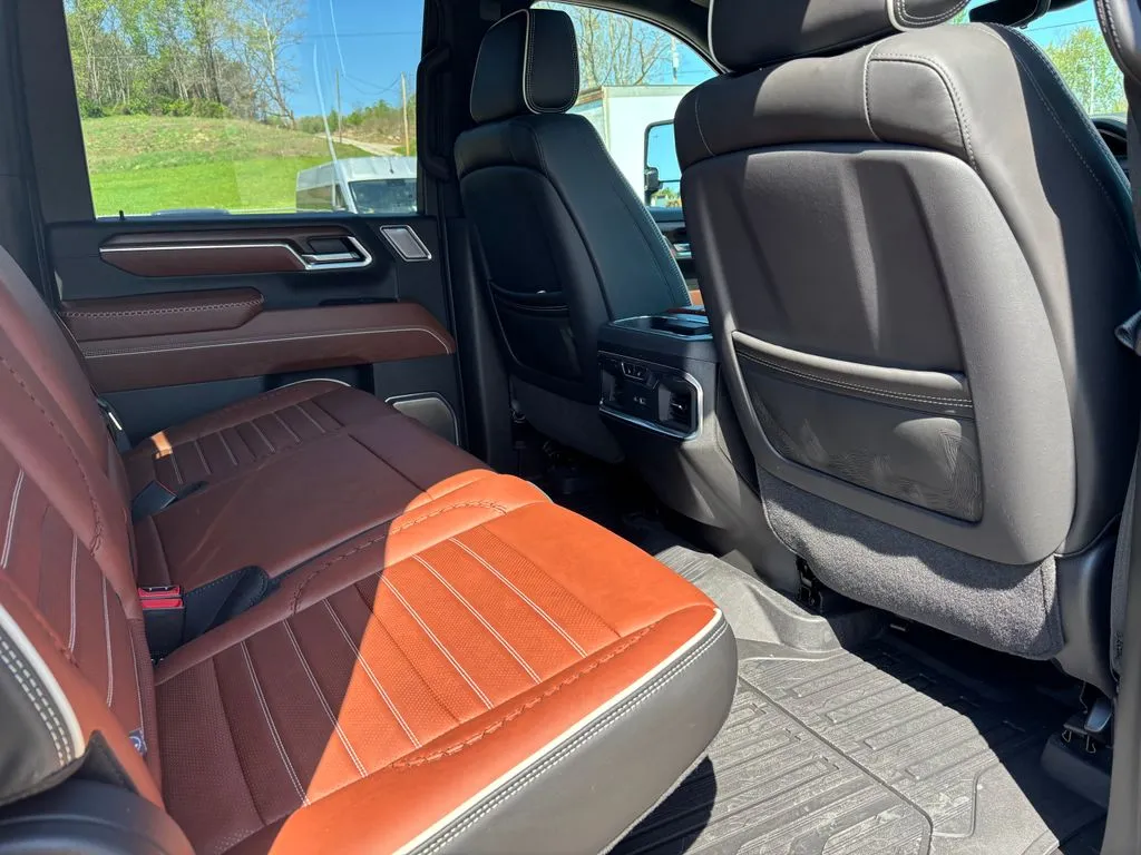 2025 GMC Sierra 2500HD Denali Ultimate - Photo 24