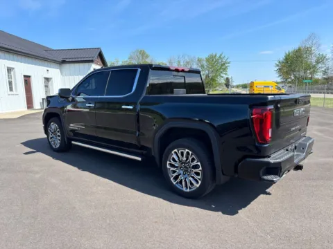 More photos of 2025 GMC Sierra 1500 Denali Ultimate at Fahey Imports, OH