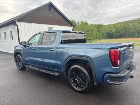 More photos of 2024 GMC Sierra 1500 Elevation at Fahey Imports, OH