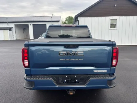 More photos of 2024 GMC Sierra 1500 Elevation at Fahey Imports, OH