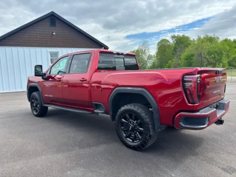More photos of 2024 GMC Sierra 2500HD AT4 at Fahey Imports, OH