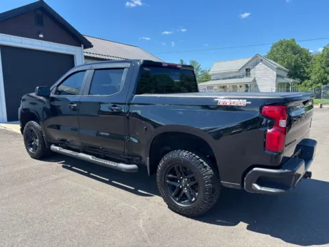 More photos of 2022 Chevrolet Silverado 1500 LTD LT Trail Boss at Fahey Imports, OH