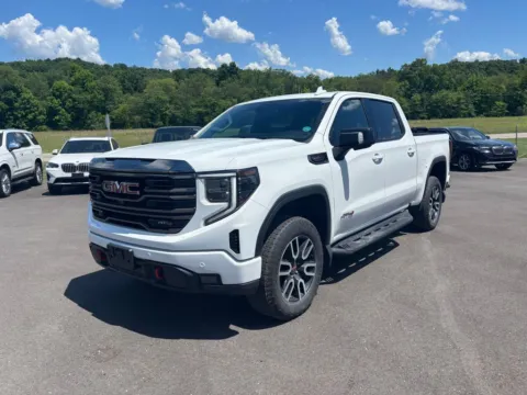 White 2023 GMC Sierra 1500 AT4 for sale in Crooksville, OH
