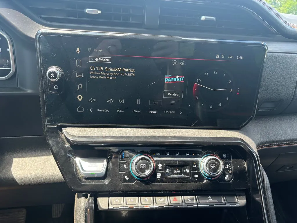 2023 GMC Sierra 1500 AT4 - Photo 17