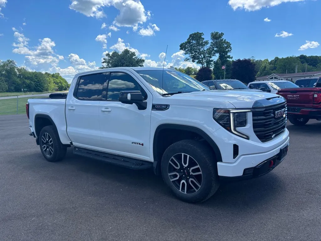 2023 GMC Sierra 1500 AT4 - Photo 8