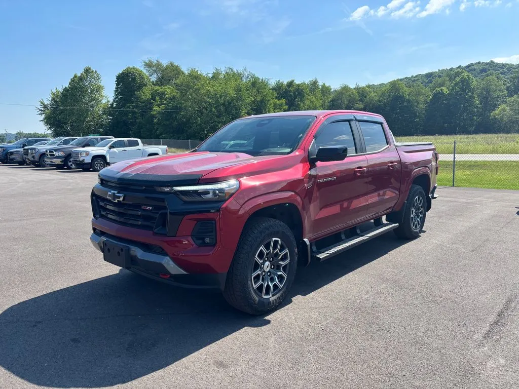 Red 2026 Chevrolet Colorado Z71 for sale in Crooksville, OH