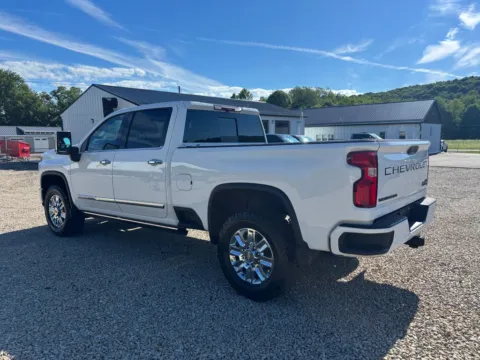 More photos of 2024 Chevrolet Silverado 2500 HD High Country at Fahey Imports, OH
