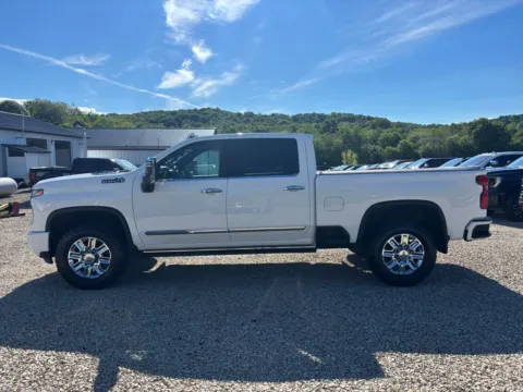Another view of 2024 Chevrolet Silverado 2500 HD High Country for sale in Crooksville, OH at Fahey Imports