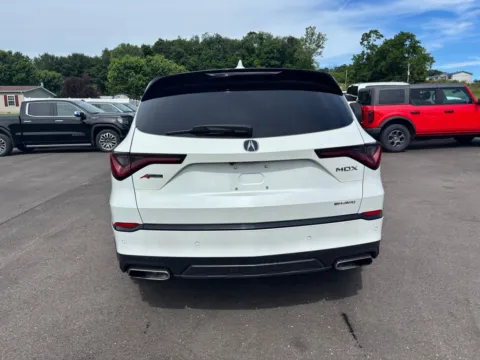 More photos of 2022 Acura MDX A-Spec at Fahey Imports, OH