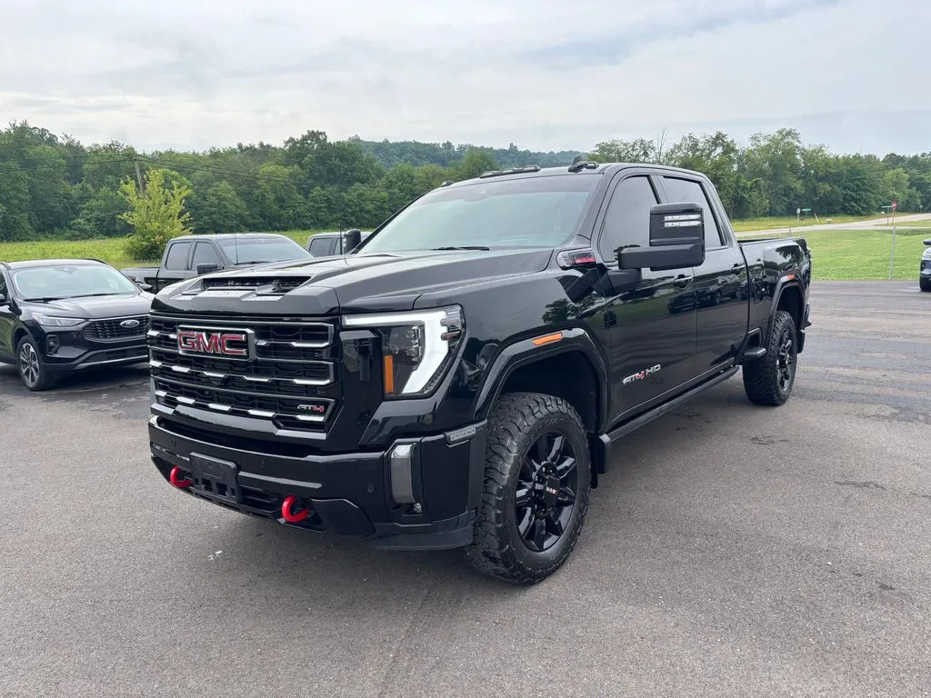 Black 2024 GMC Sierra 2500 HD AT4 for sale in Crooksville, OH