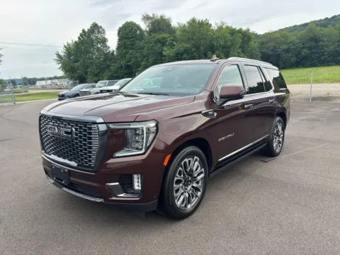 Photos of 2023 GMC Yukon Denali Ultimate for sale in Crooksville, OH at Fahey Imports