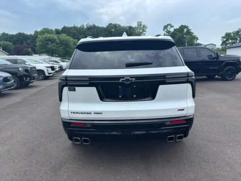 More photos of 2024 Chevrolet Traverse RS at Fahey Imports, OH