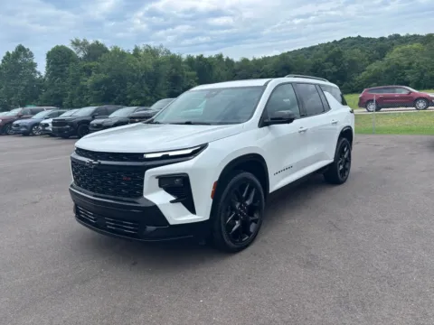 Photos of 2024 Chevrolet Traverse RS for sale in Crooksville, OH at Fahey Imports