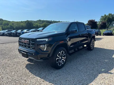Black 2024 GMC Canyon AT4 for sale in Crooksville, OH