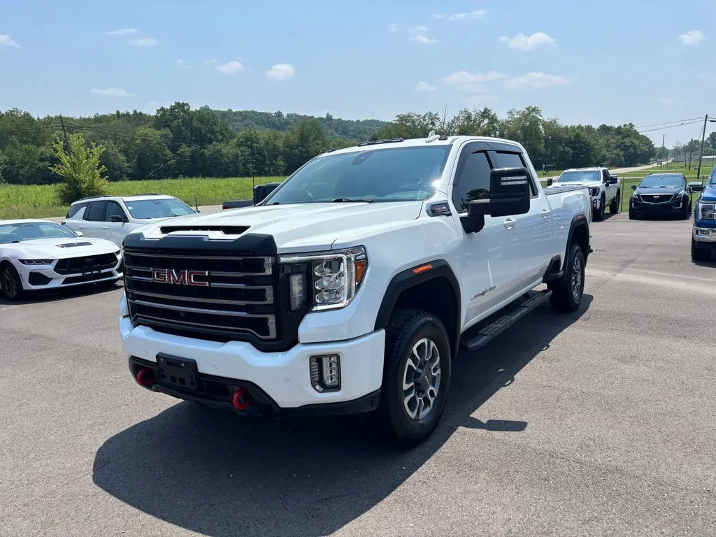 White 2022 GMC Sierra 2500HD AT4 for sale in Crooksville, OH