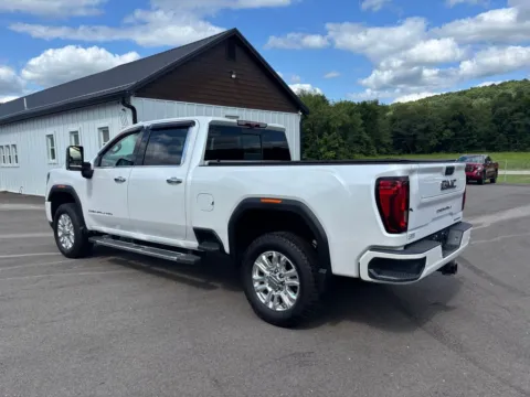 More photos of 2020 GMC Sierra 3500HD Denali at Fahey Imports, OH