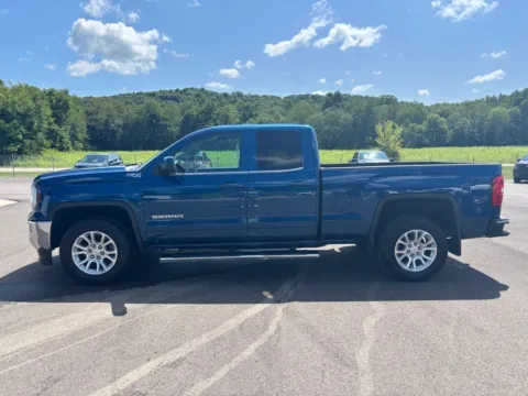 Another view of 2017 GMC Sierra 1500 SLE for sale in Crooksville, OH at Fahey Imports