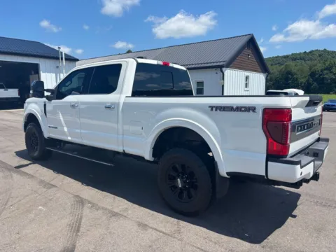 More photos of 2022 Ford F-350SD Platinum at Fahey Imports, OH